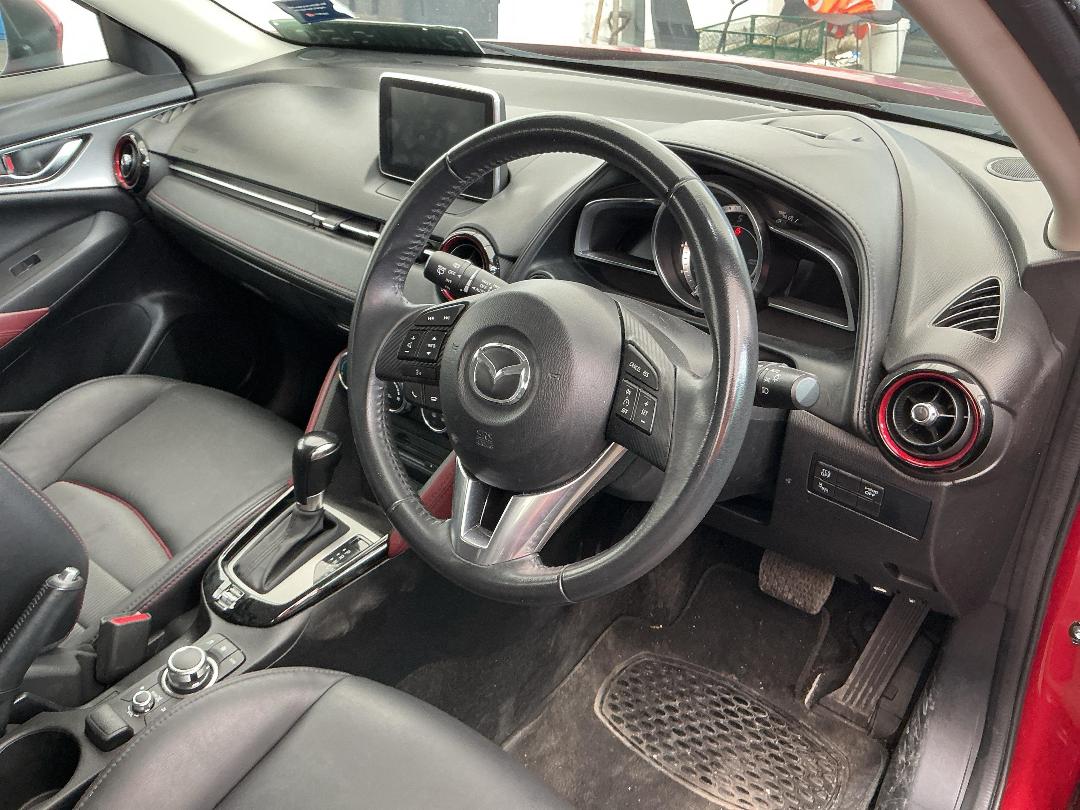 Photo '20' of Mazda CX-3 GSX