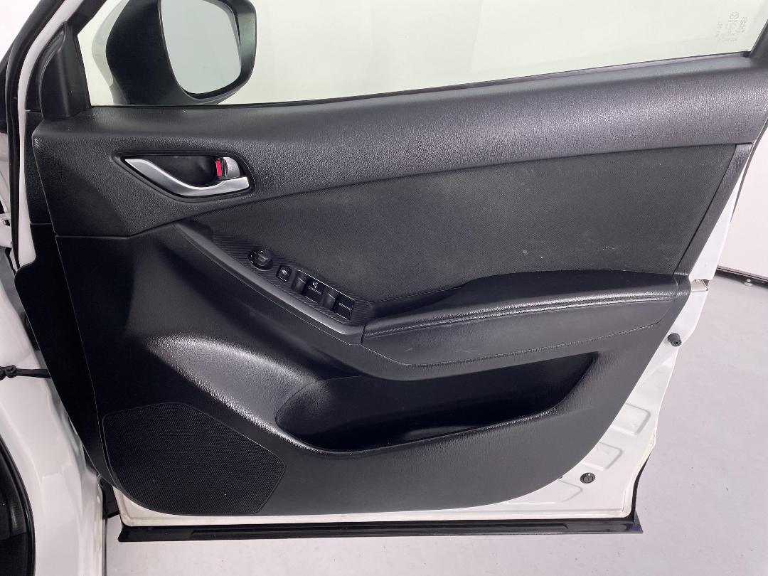 Photo '15' of Mazda CX-5 Photo '15' of Mazda CX-5