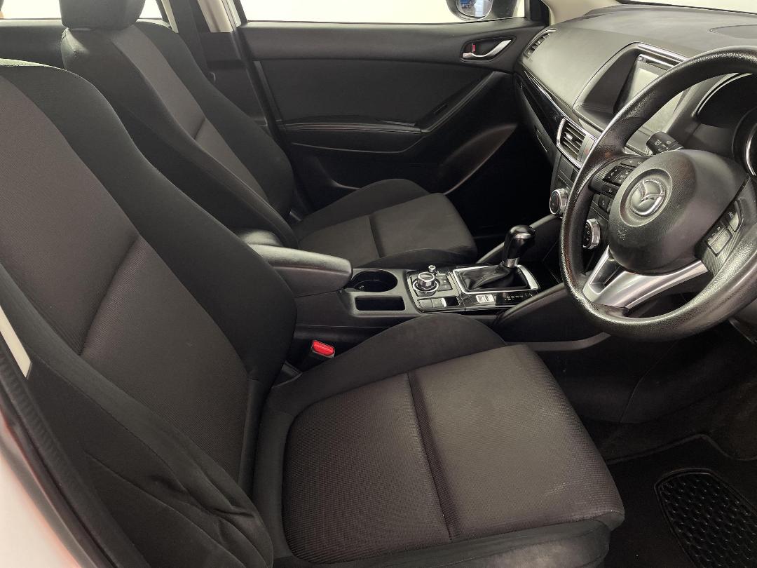 Photo '16' of Mazda CX-5 Photo '16' of Mazda CX-5