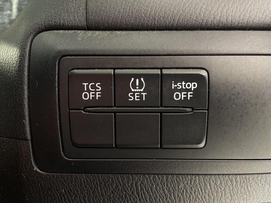 Photo '24' of Mazda CX-5 Photo '24' of Mazda CX-5