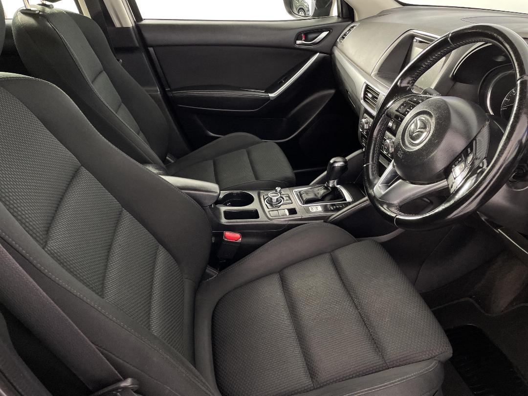 Photo '16' of Mazda CX-5 Photo '16' of Mazda CX-5