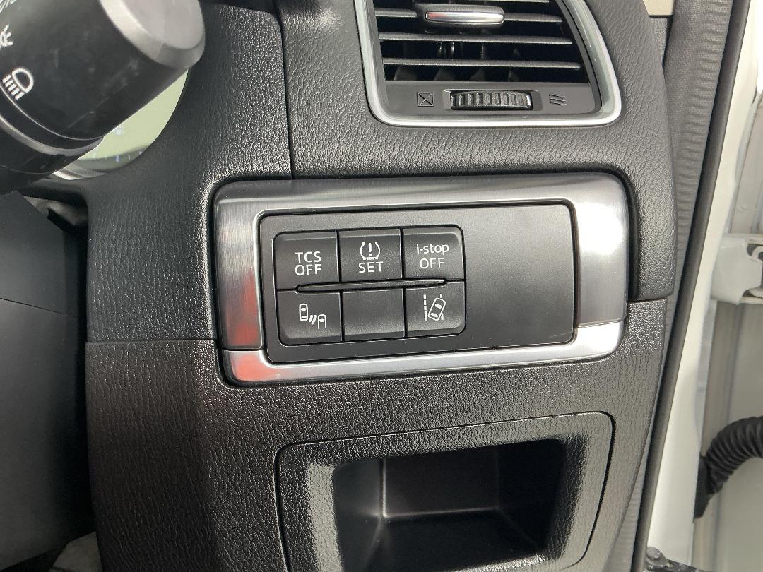 Photo '26' of Mazda CX-5 Photo '26' of Mazda CX-5