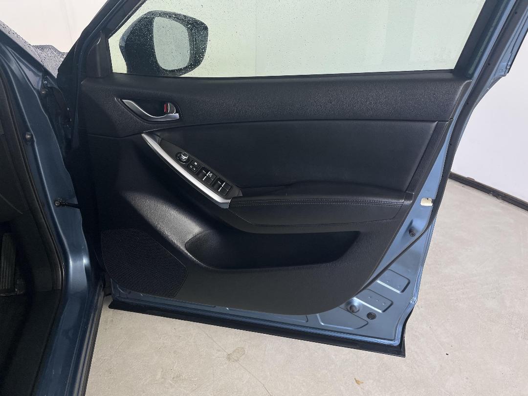 Photo '15' of Mazda CX-5 Photo '15' of Mazda CX-5