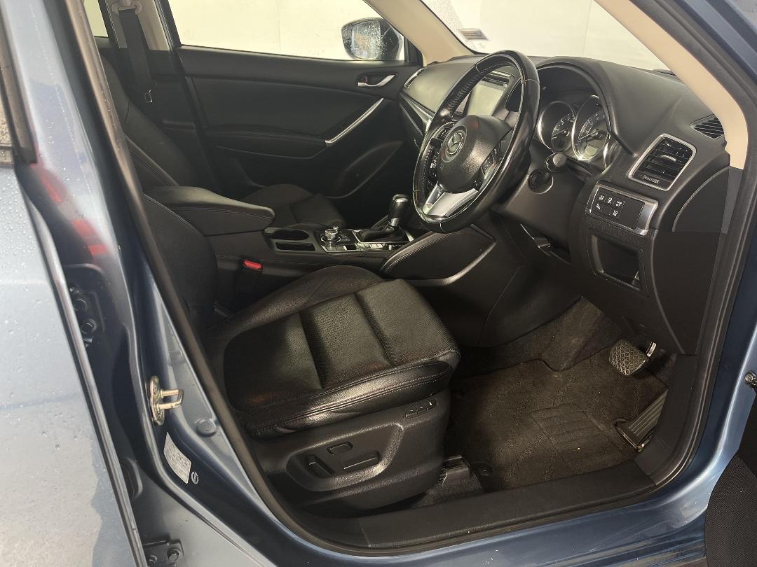 Photo '16' of Mazda CX-5 Photo '16' of Mazda CX-5