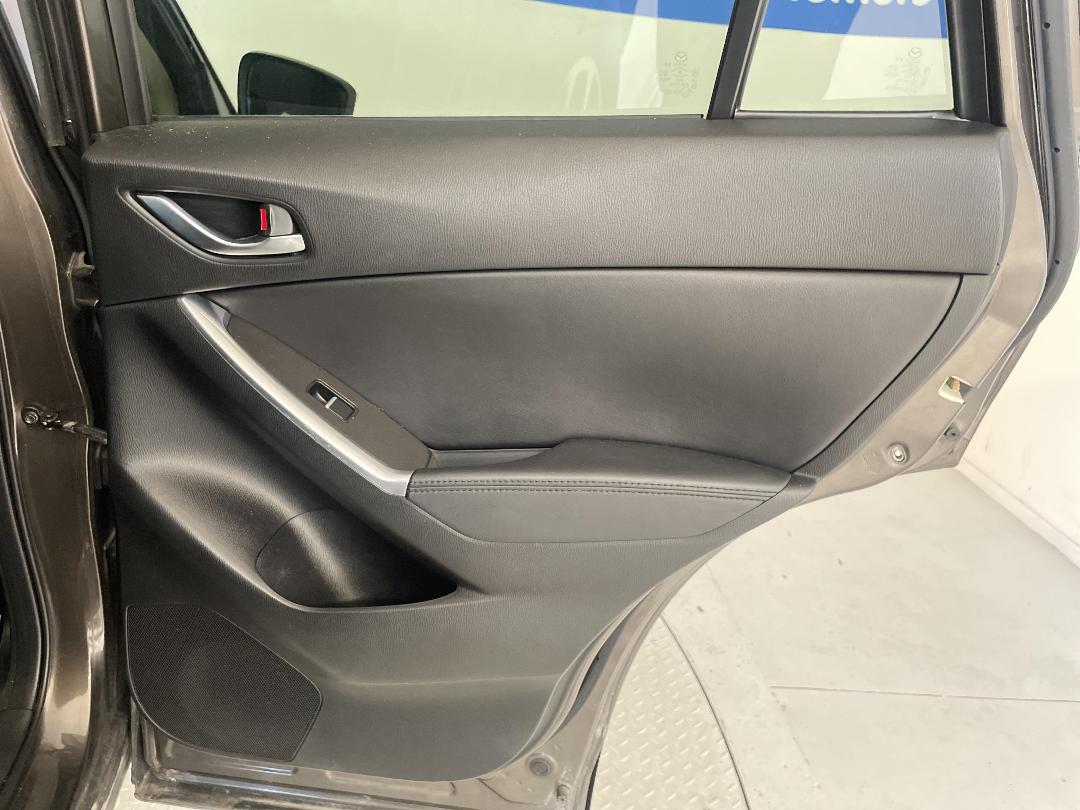 Photo '16' of Mazda CX-5 LTD DSL Photo '16' of Mazda CX-5 LTD DSL