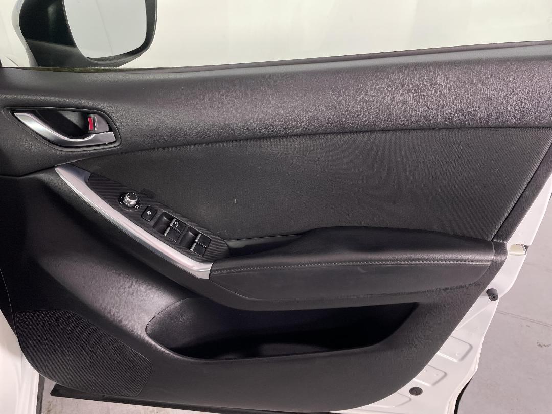 Photo '15' of Mazda CX-5 Photo '15' of Mazda CX-5