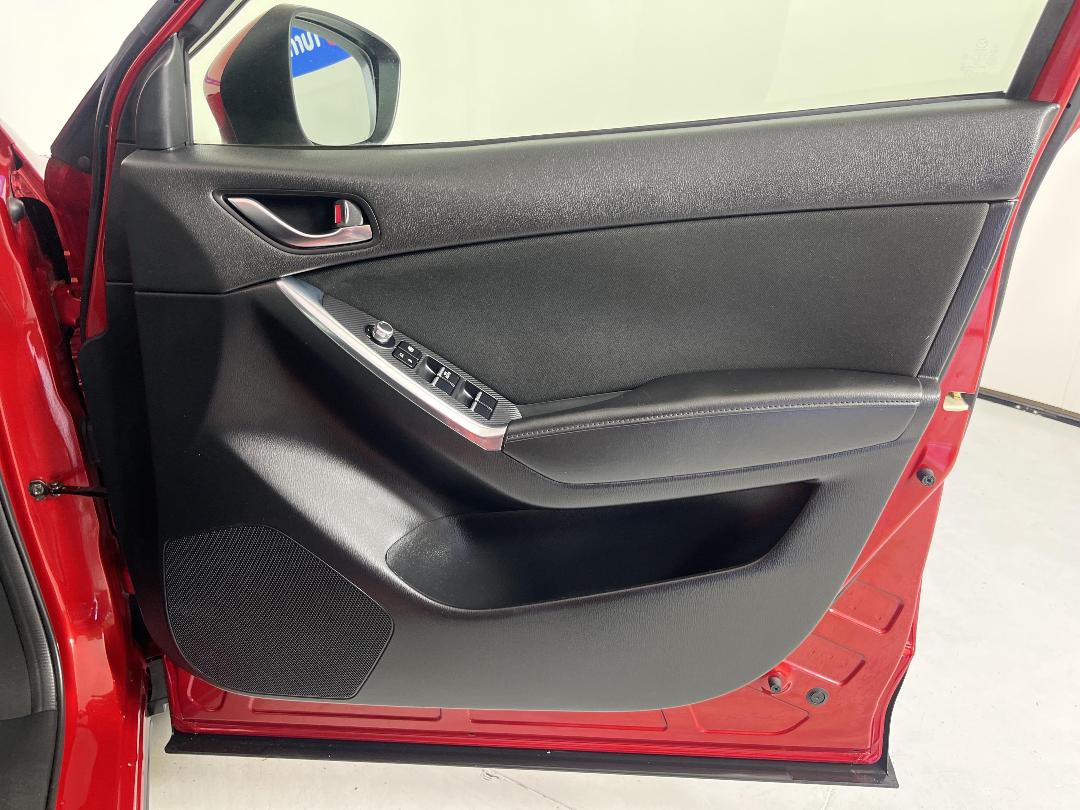 Photo '15' of Mazda CX-5 Photo '15' of Mazda CX-5