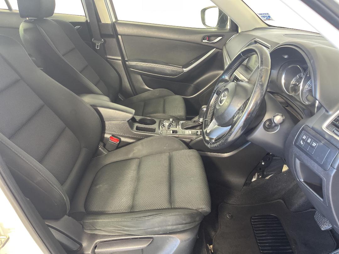 Photo '16' of Mazda CX-5