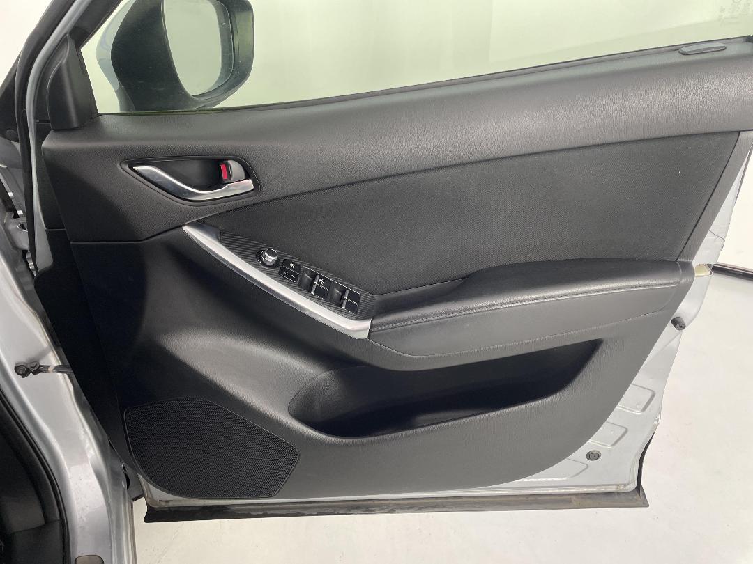 Photo '15' of Mazda CX-5