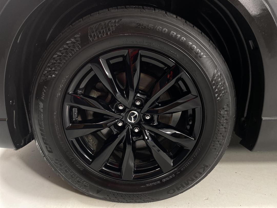 Photo '10' of Mazda CX-9