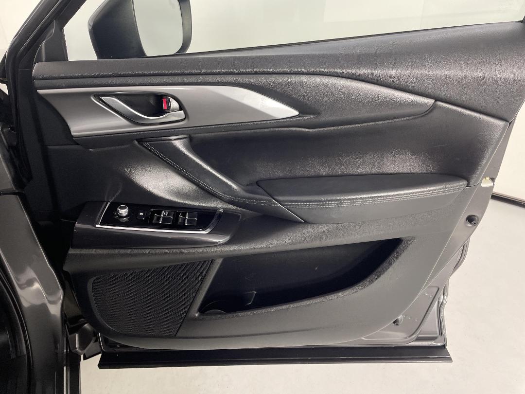 Photo '15' of Mazda CX-9