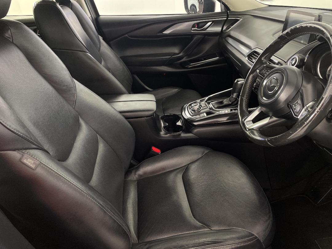 Photo '16' of Mazda CX-9