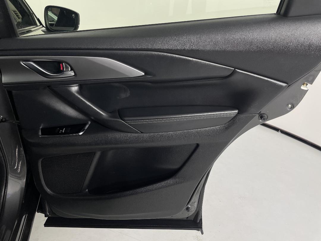 Photo '19' of Mazda CX-9