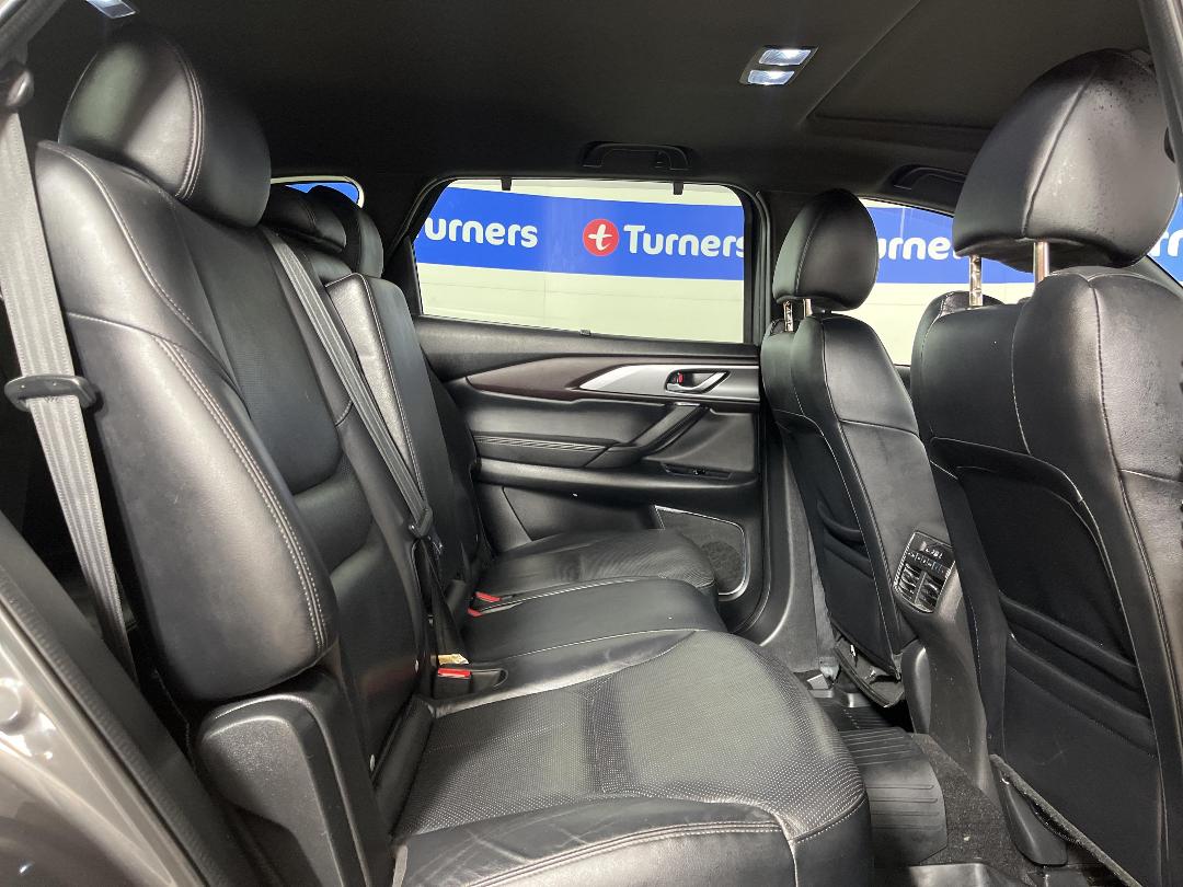 Photo '20' of Mazda CX-9 Photo '20' of Mazda CX-9