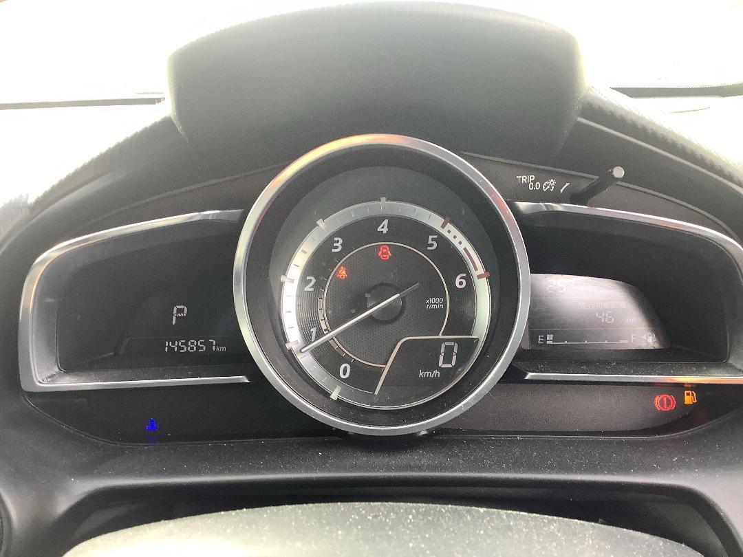 Photo '17' of Mazda Demio