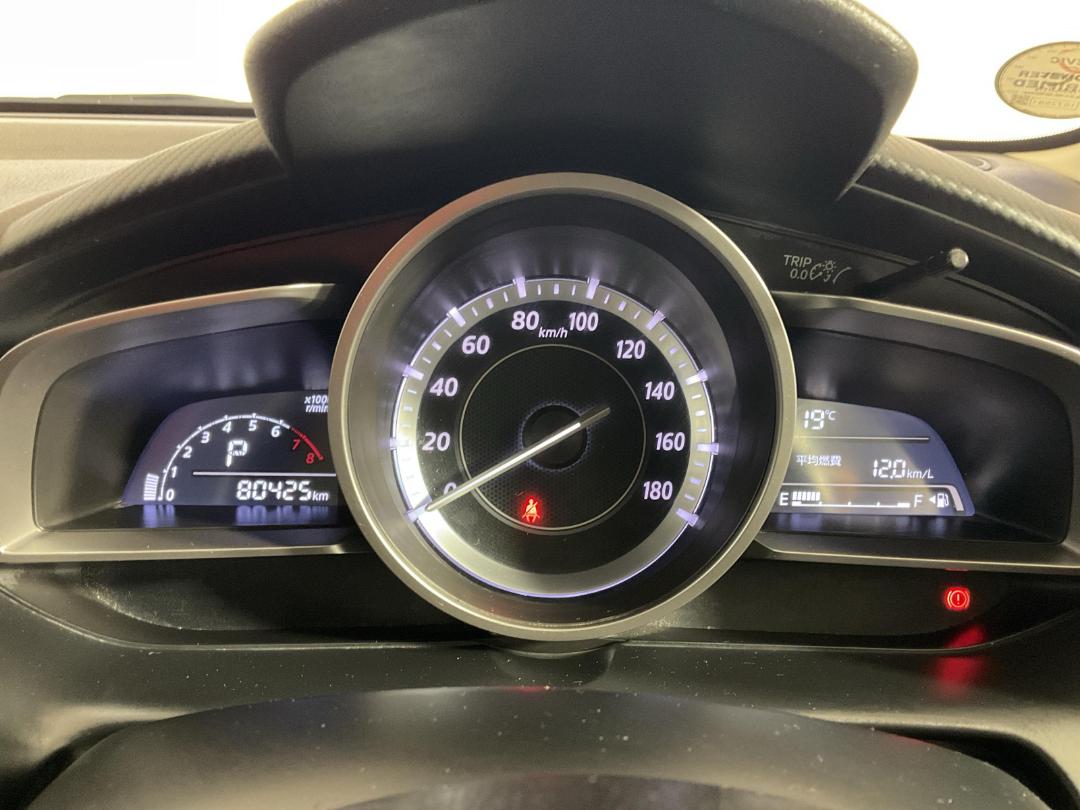 Photo '21' of Mazda Demio Photo '21' of Mazda Demio