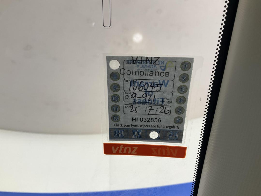 Photo '23' of Mazda Demio Photo '23' of Mazda Demio