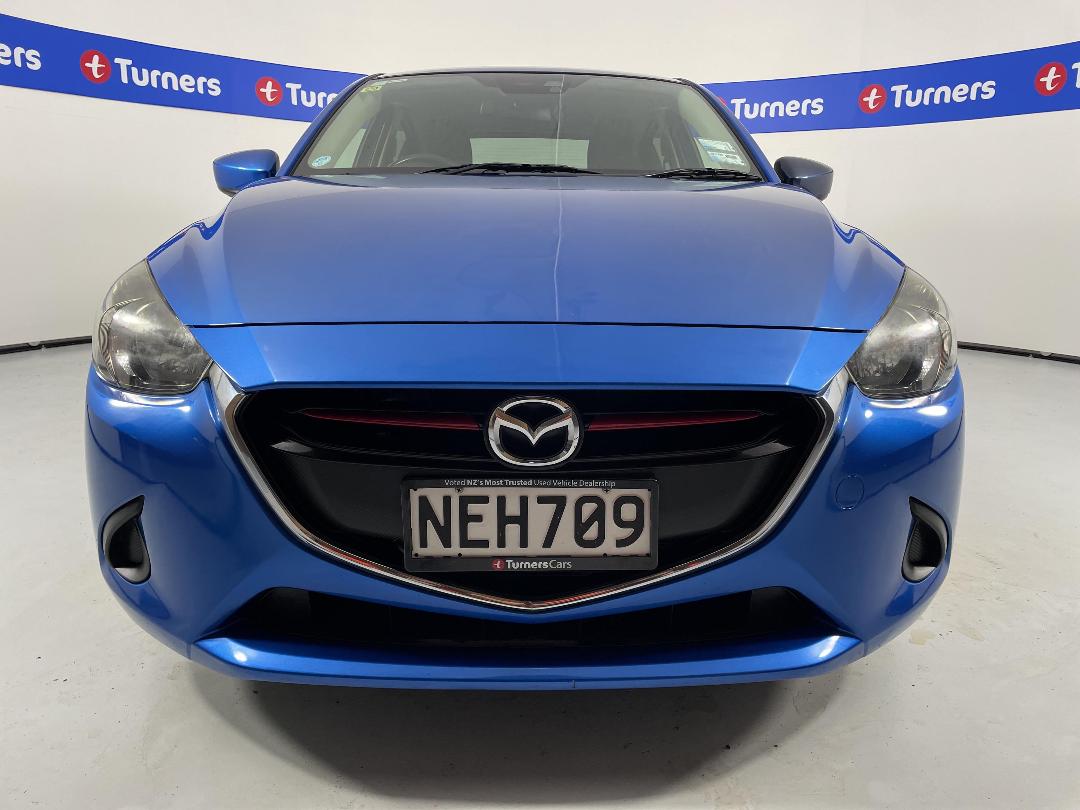 Photo '2' of Mazda Demio