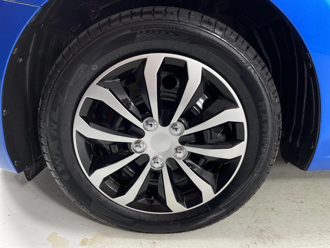 Photo '10' of Mazda Demio