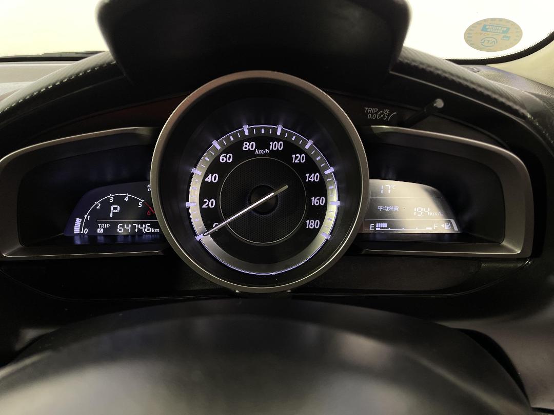 Photo '21' of Mazda Demio