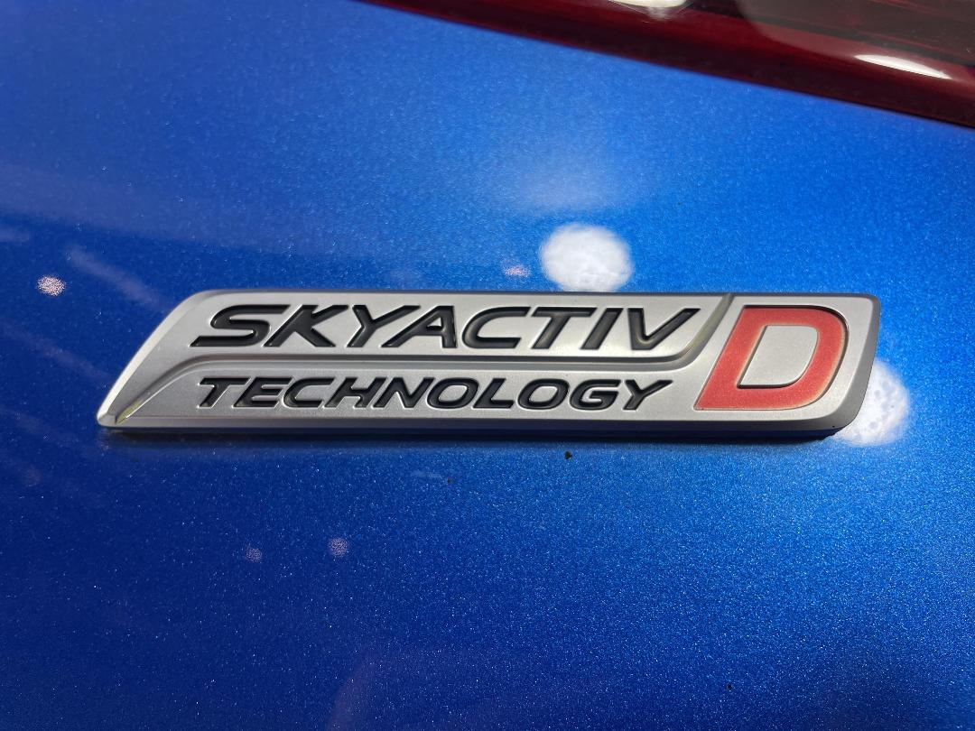 Photo '27' of Mazda Demio