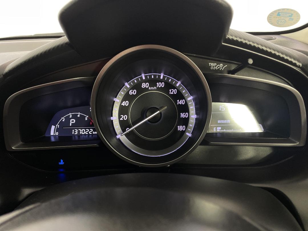 Photo '21' of Mazda Demio Photo '21' of Mazda Demio