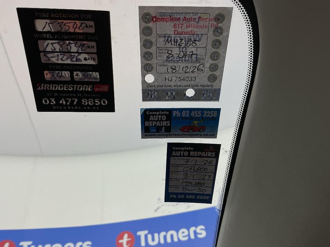 Photo '27' of Mazda Demio Photo '27' of Mazda Demio