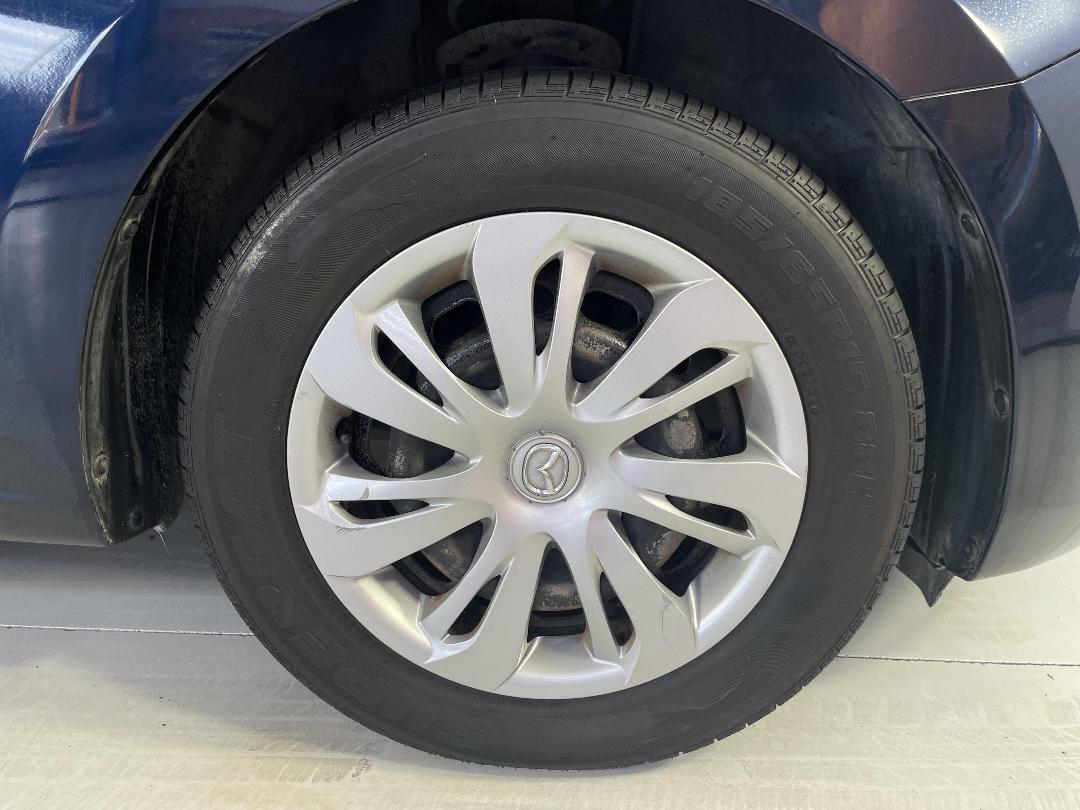 Photo '9' of Mazda Demio