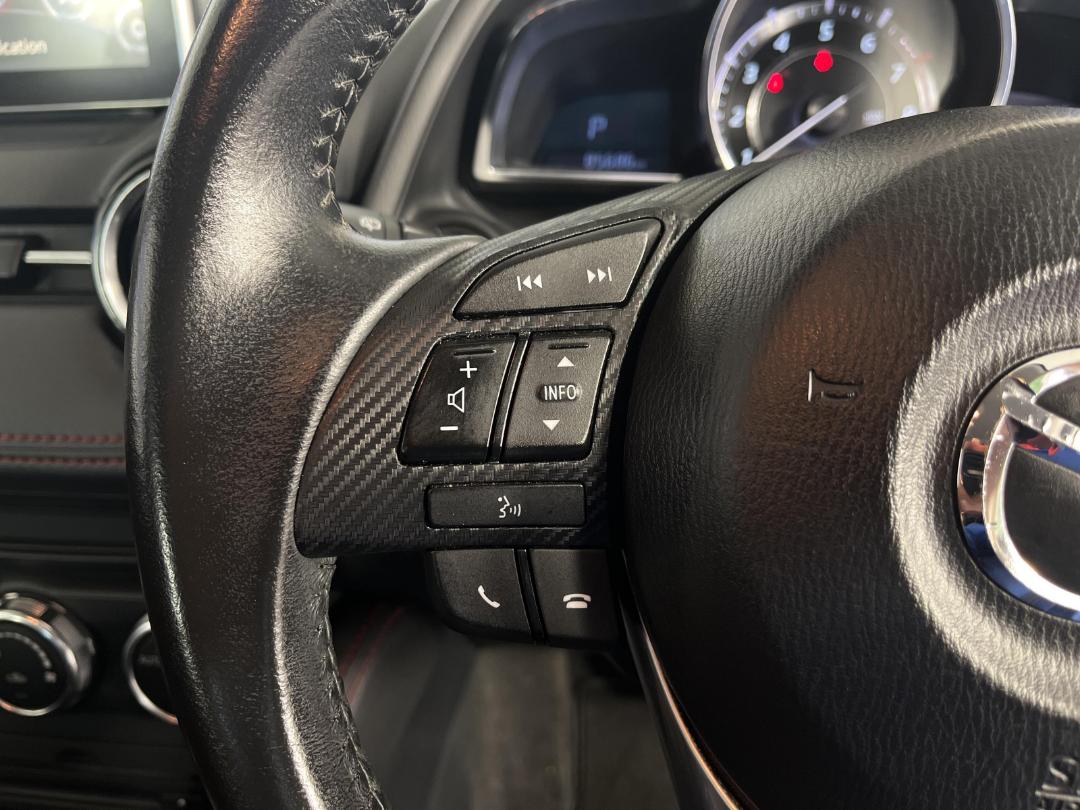 Photo '27' of Mazda Mazda2 Photo '27' of Mazda Mazda2