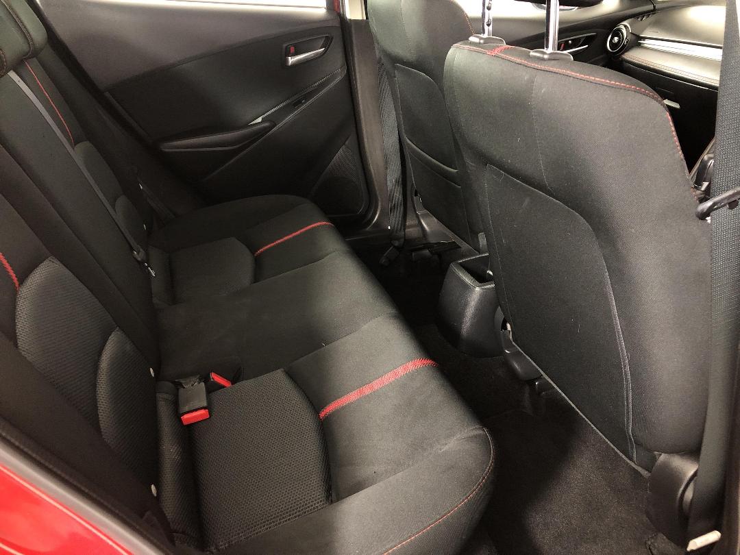 Photo '20' of Mazda Mazda2 Photo '20' of Mazda Mazda2