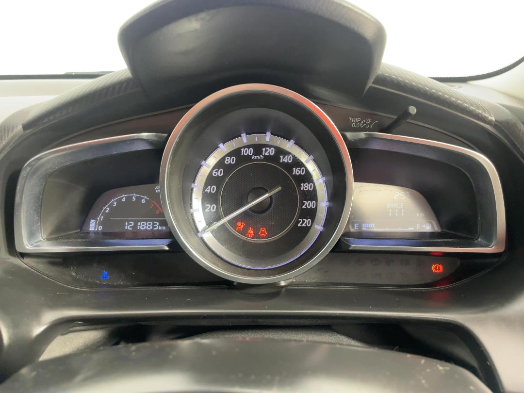 Photo '21' of Mazda Mazda2 Photo '21' of Mazda Mazda2