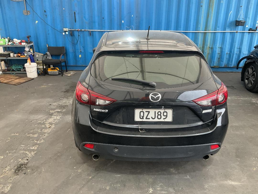 Photo '12' of Mazda Mazda3 GLX