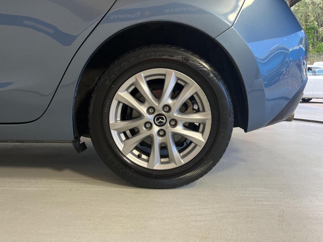 Photo '11' of Mazda Mazda3 Photo '11' of Mazda Mazda3