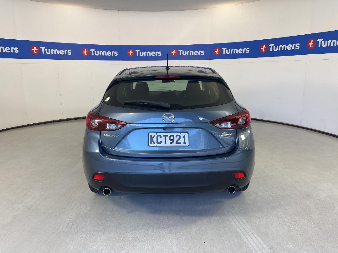 Photo '6' of Mazda Mazda3 Photo '6' of Mazda Mazda3