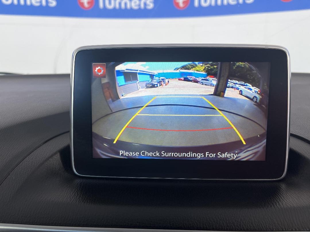 Photo '30' of Mazda Mazda3 Photo '30' of Mazda Mazda3