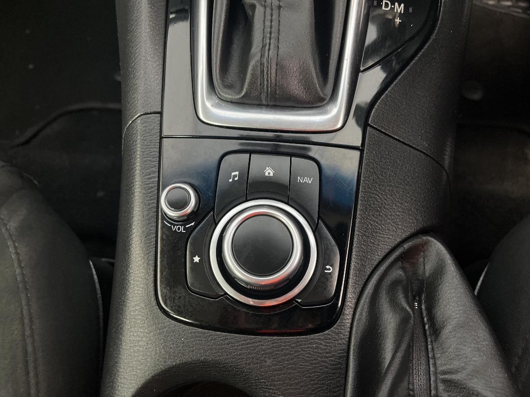 Photo '29' of Mazda Mazda3 Photo '29' of Mazda Mazda3