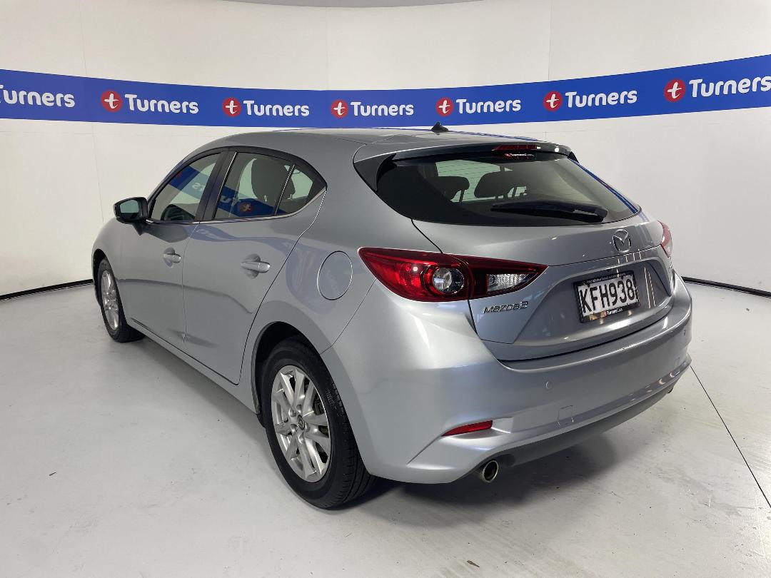 Photo '5' of Mazda Mazda3 Photo '5' of Mazda Mazda3