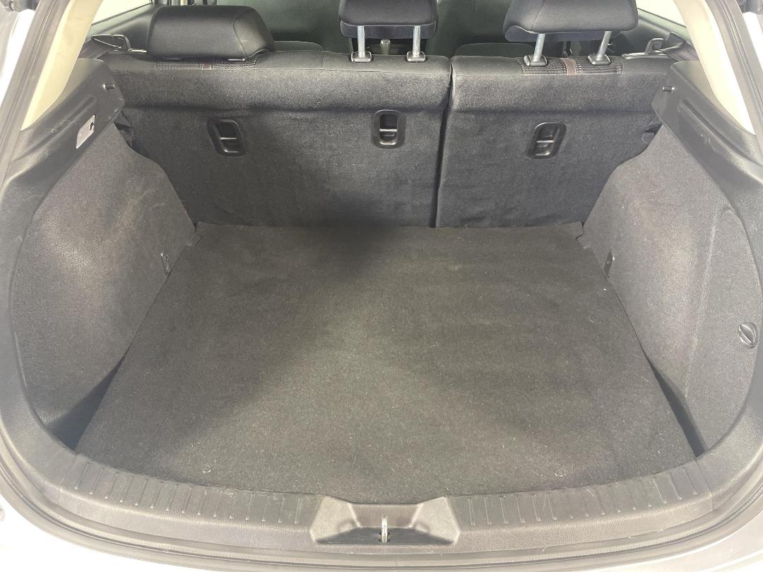 Photo '14' of Mazda Mazda3 Photo '14' of Mazda Mazda3