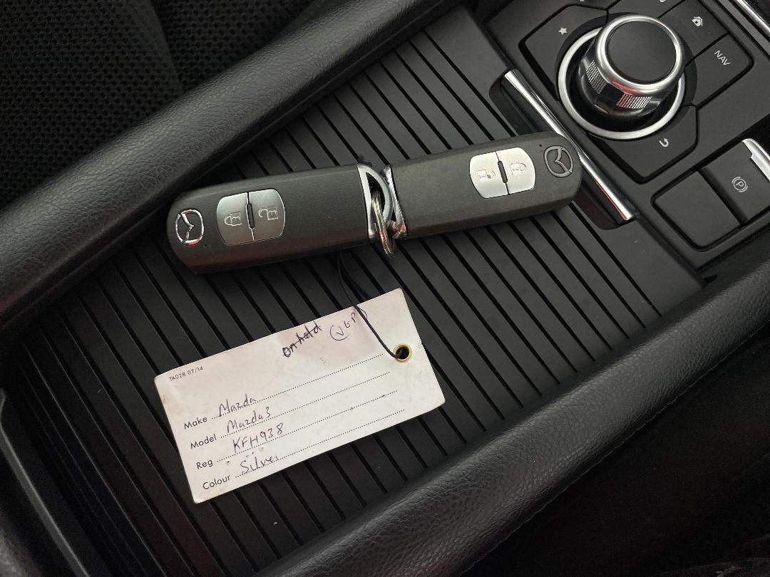 Photo '22' of Mazda Mazda3 Photo '22' of Mazda Mazda3