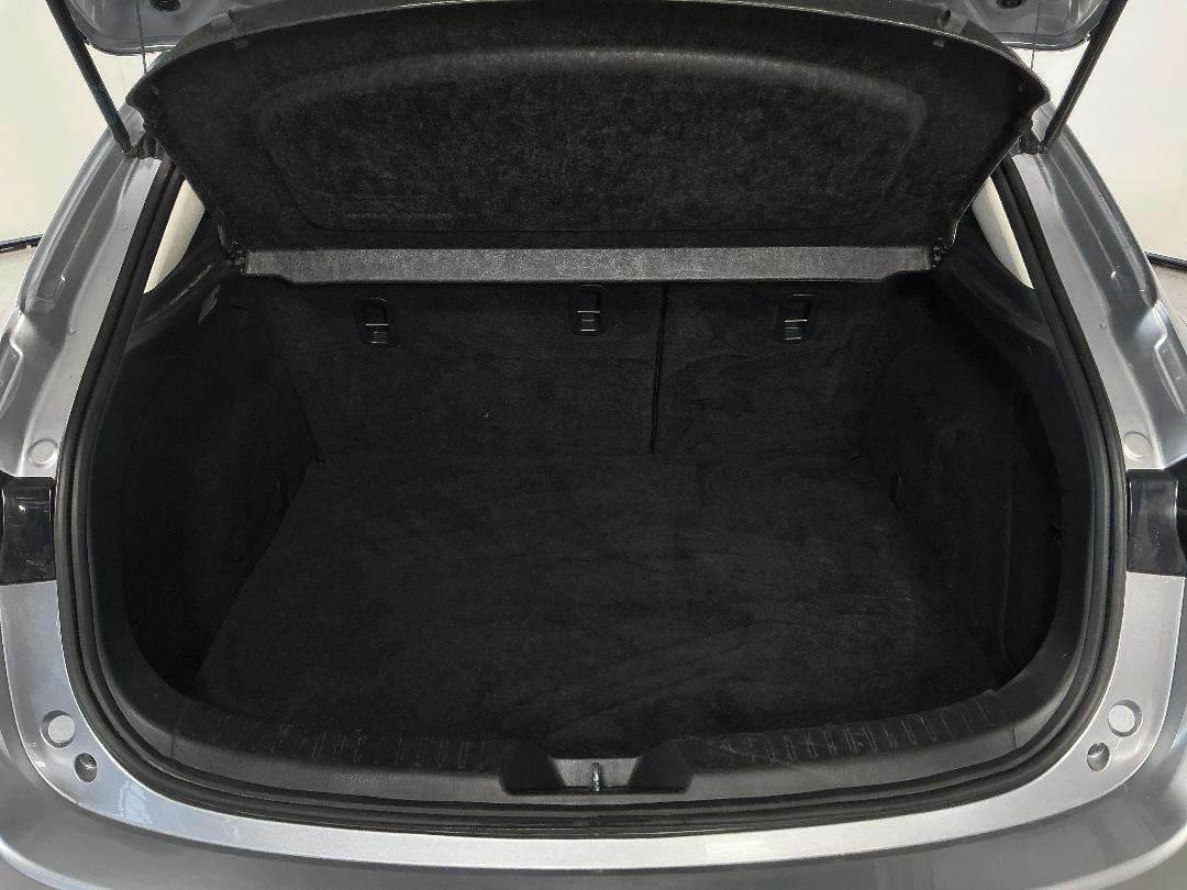 Photo '14' of Mazda Mazda3 Photo '14' of Mazda Mazda3