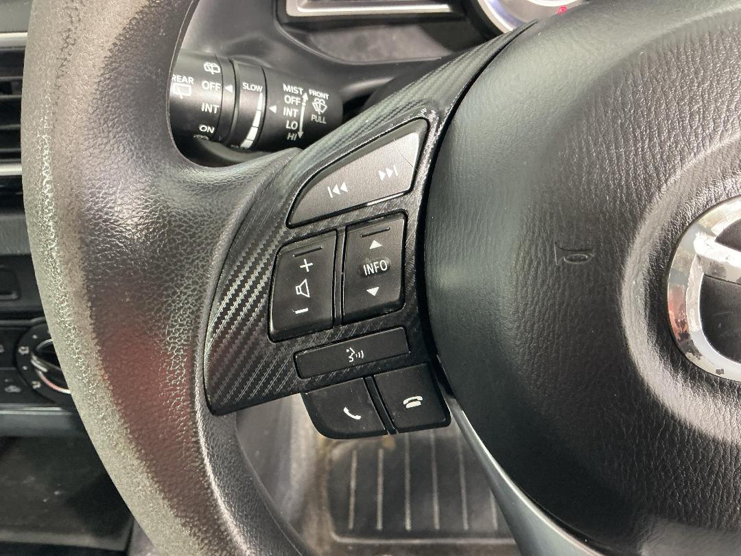 Photo '24' of Mazda Mazda3 Photo '24' of Mazda Mazda3