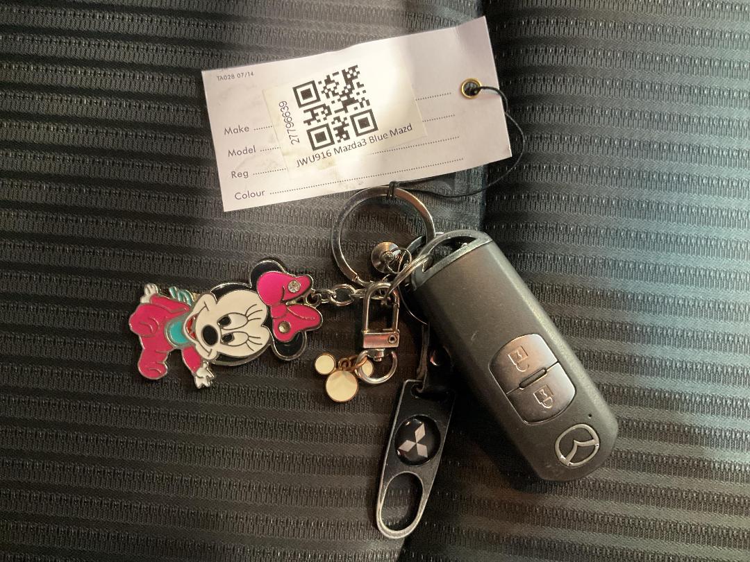 Photo '20' of Mazda Mazda3 GLX Photo '20' of Mazda Mazda3 GLX