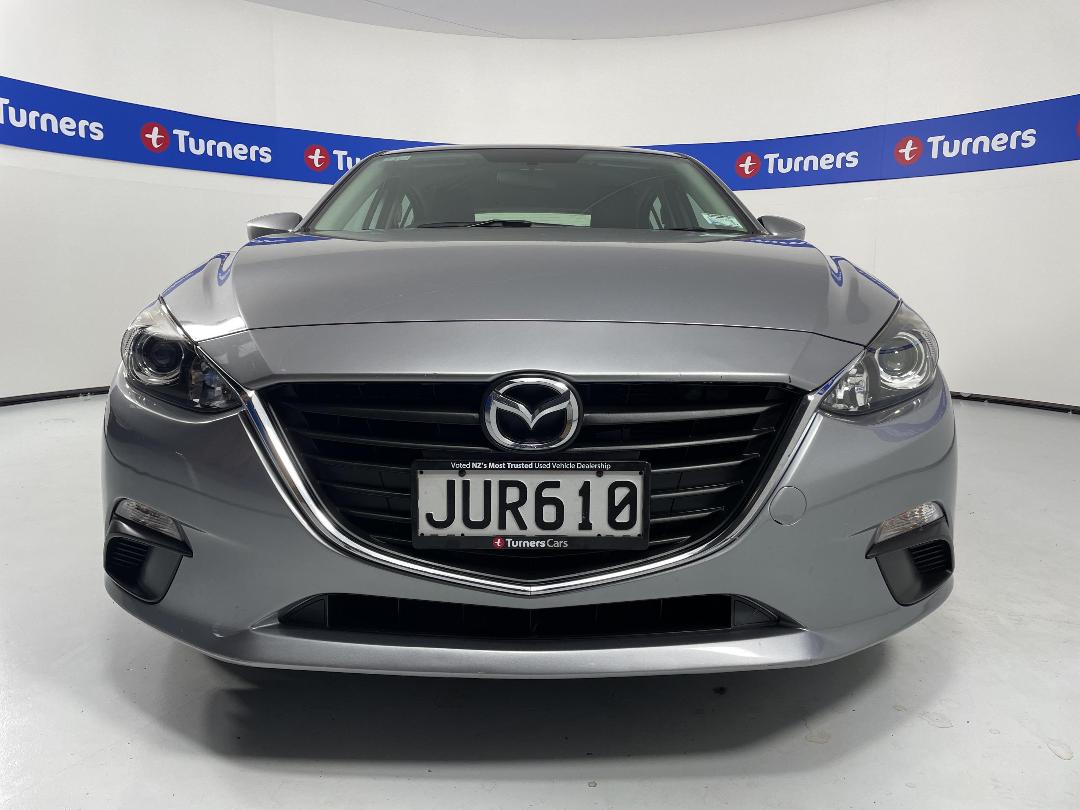 Photo '2' of Mazda Mazda3