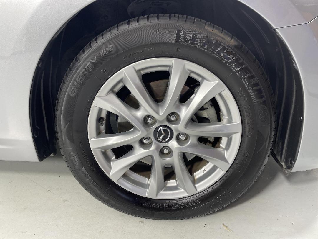 Photo '9' of Mazda Mazda3