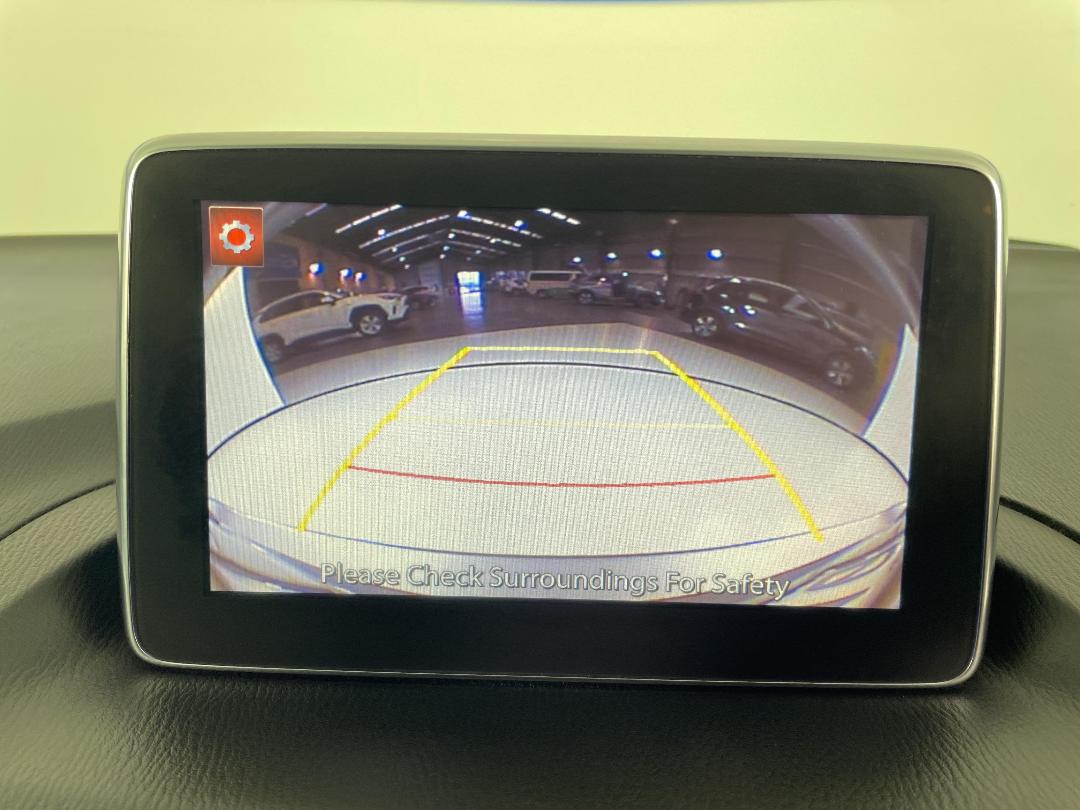 Photo '28' of Mazda Mazda3