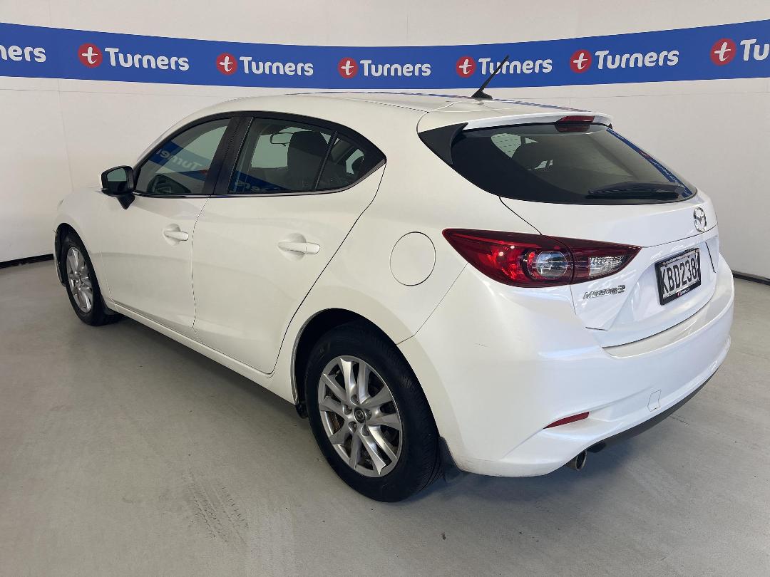 Photo '5' of Mazda Mazda3