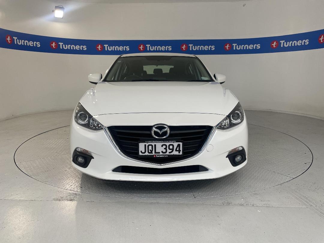 Photo '2' of Mazda Mazda3