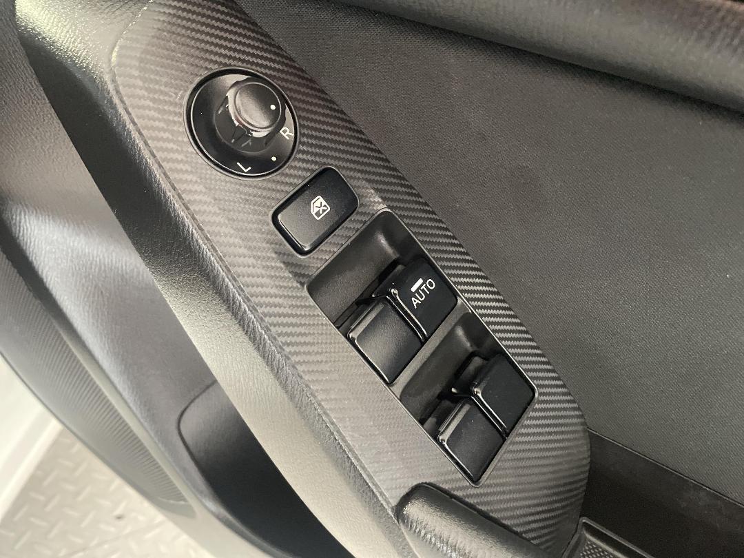 Photo '24' of Mazda Mazda3