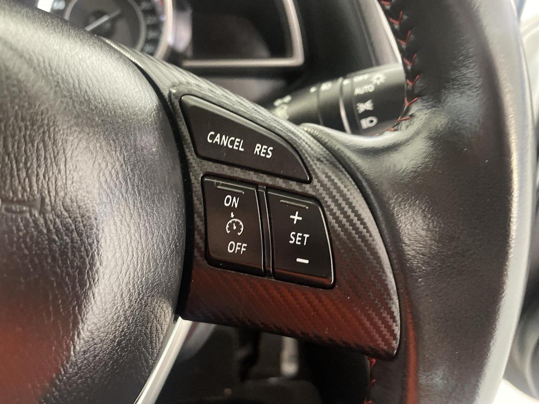 Photo '26' of Mazda Mazda3