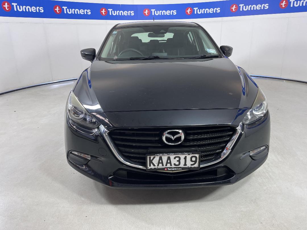 Photo '2' of Mazda Mazda3